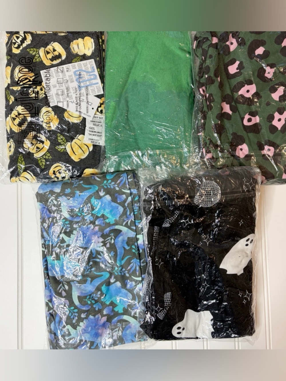 Assorted Patterned Lularoe leggings TC2